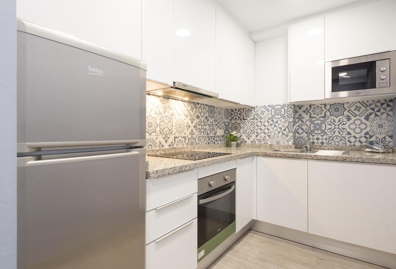 Soho Premium 3 Bedrooms Apartment Malaga Bagian luar foto