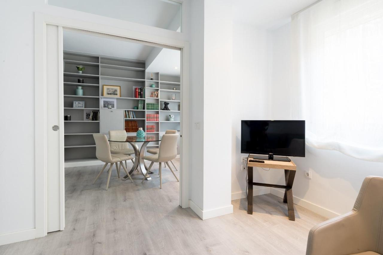 Soho Premium 3 Bedrooms Apartment Malaga Bagian luar foto